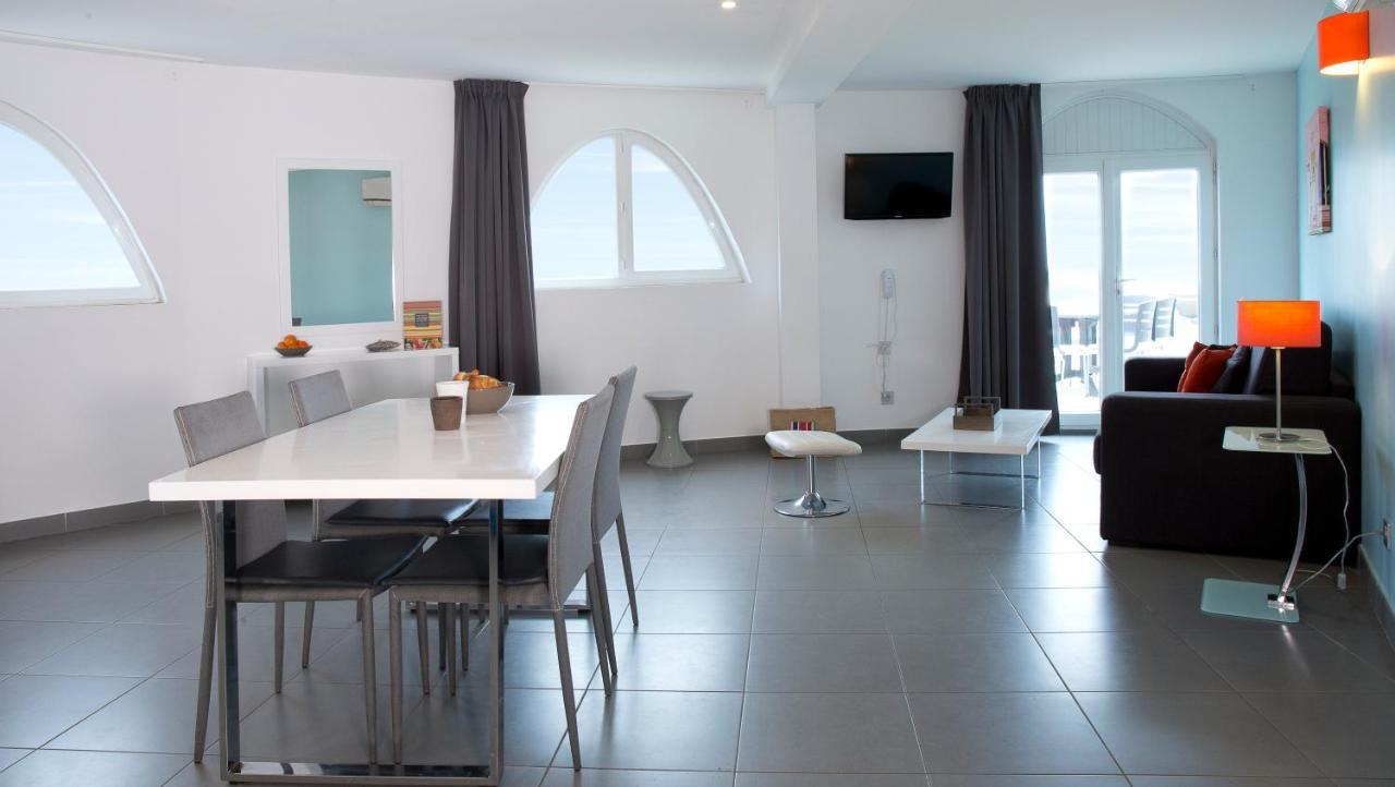 Cote Aparthotel 3*